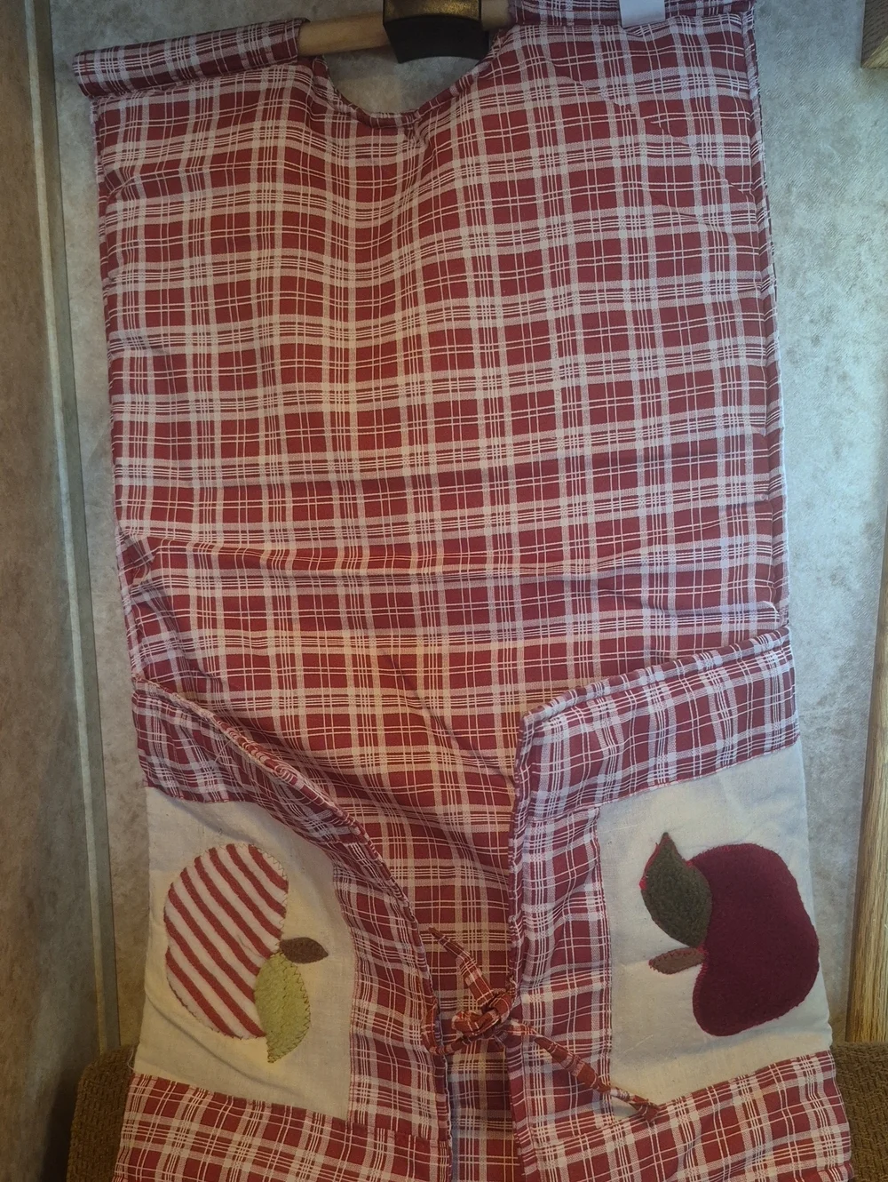 Pie Plate Carrier Plaid Wooden Handles Apple Cherry Pie Holder Cottagecore Farm